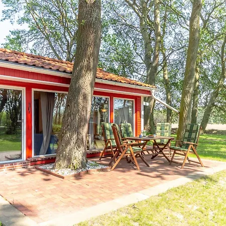 Prázdninový dům Ferienhaeuser Suhrendorf Ummanz